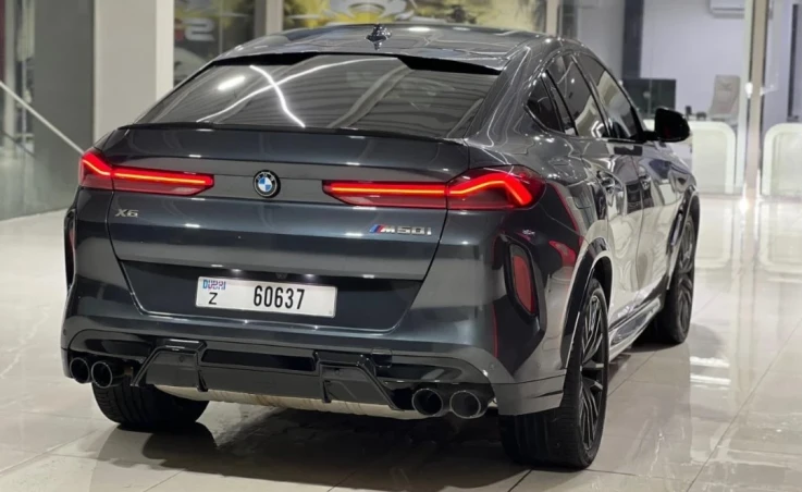 بي إم دبليو إكس ٦ ٢٠٢٢ رمادي ايجار فى دبى - undefined